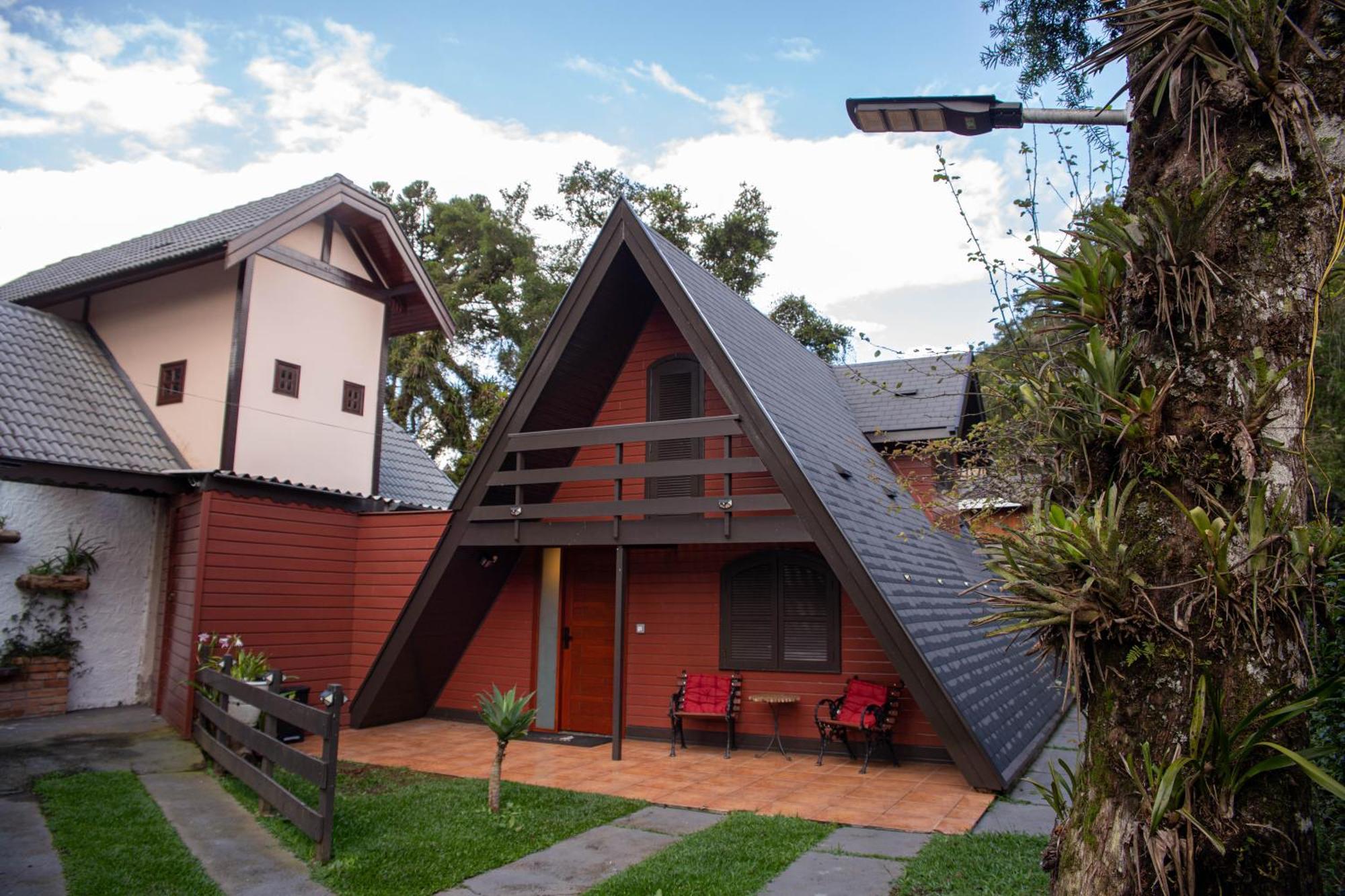 Chale Pinot Com Lareira Villa Campos do Jordao Bagian luar foto
